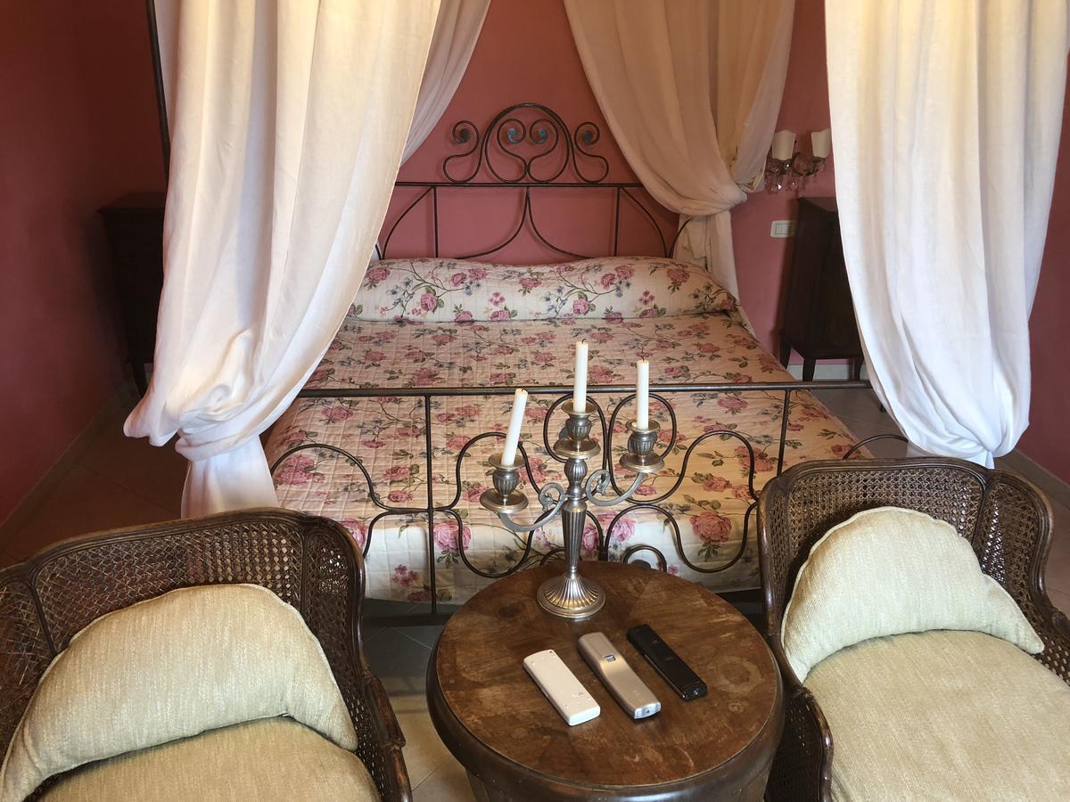 גאבוראנו La Locanda Della Vecchia Hosteria מראה חיצוני תמונה